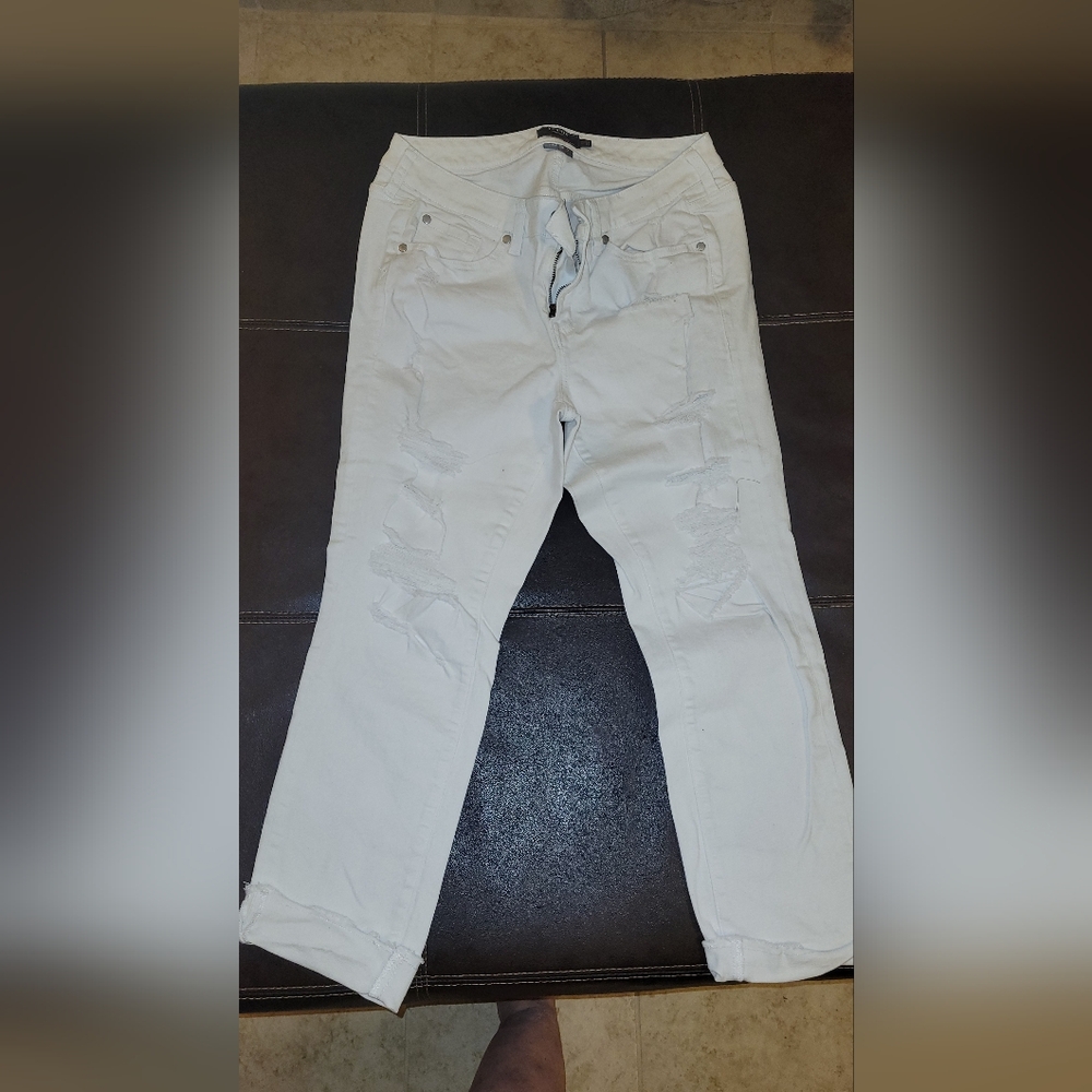 Torrid White Vintage Stretch High Waisted Distressed Crop Boyfriend Pants